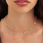 Corrente Choker  Banhado à Ouro 18K com Pérolas e Pedra em Pêndulo em Zircônia Branco