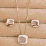 Conjunto Banhado à Ródio Branco Quadrado com Micro Zircônia Branco