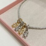 Pingente Cravejado Banhado à Ródio Branco Filhos Coração Cristal Menina