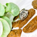 Bracelete Olho Grego Banhado à Ródio Branco