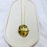 Colar Gargantilha Banhado á Ouro 18k com Pérola Redonda