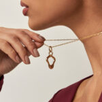 Corrente Banhado à Ouro 18k com Pingente Liso Oval Orgânico