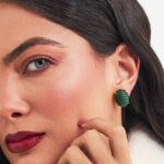 Brinco Banhado à Ouro 18k com Pedra Texturizada Verde Escuro