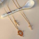 Colar Elinho Banhado à Ouro 18k com Cruz Mini Pérola