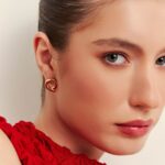 Brinco Banhado à Ouro 18K Redondo Trançado Cravejadas de Zircônia